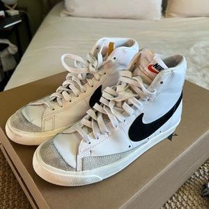 Nike Blazer
